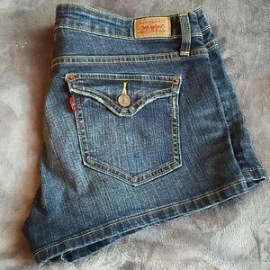 Levi's denim shorts